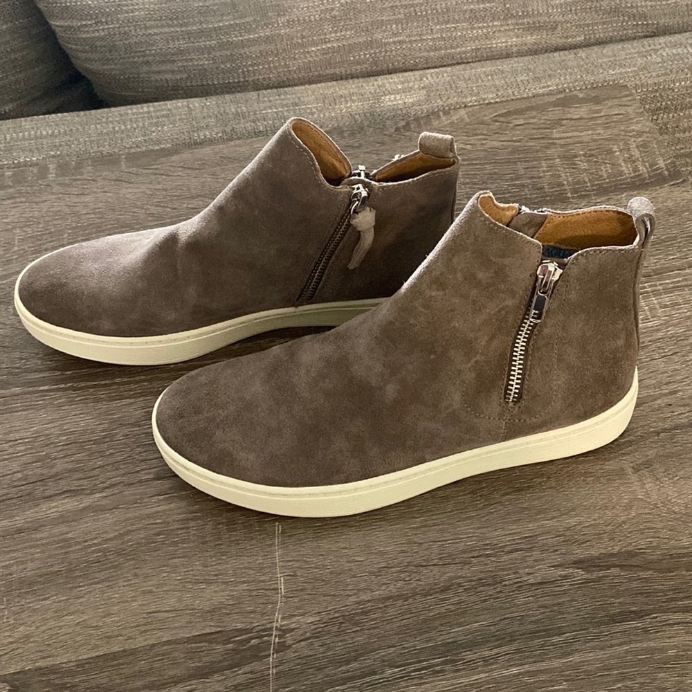 Sofft “Britton” Zip Booties